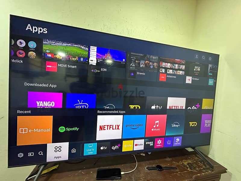 Samsung 70" inch 4K UHD Smart TV 5