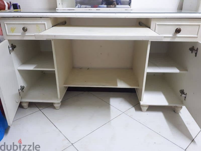 dressing table for sale 3