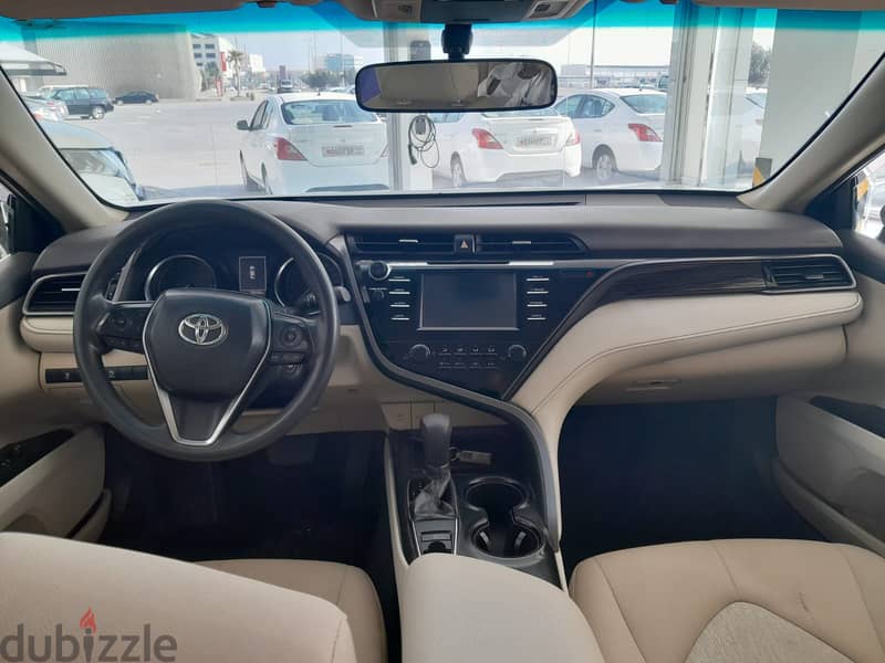 Toyota Camry 2019 LE 6