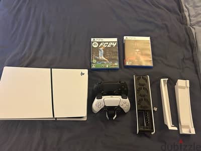 Used only 3 times- PS5 Slim