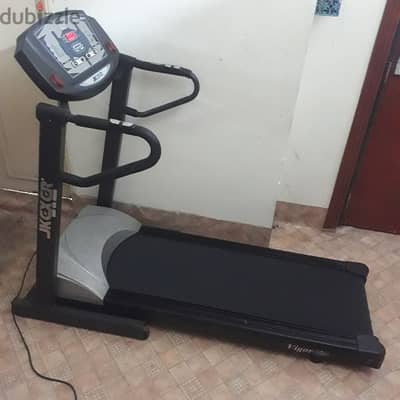 Treadmill with auto incline foldable 45bd