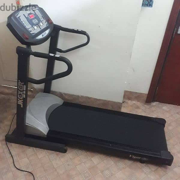 Treadmill with auto incline foldable 45bd 0