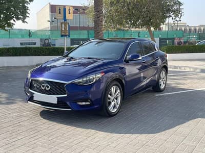 2017 model Full option Infiniti Q30