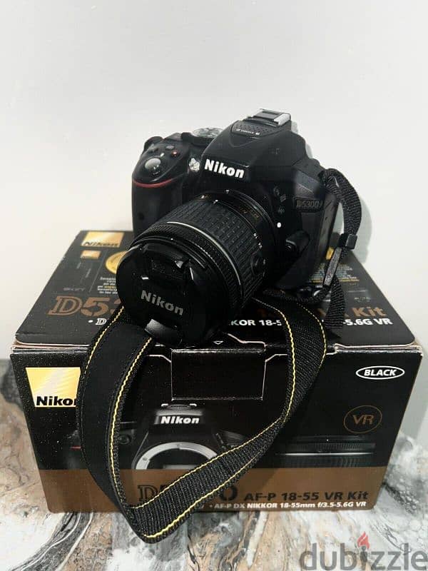 Nikon D5300 DSLR with Wi-Fi connection 1