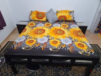 King size bed  with medicated mattress and two side table