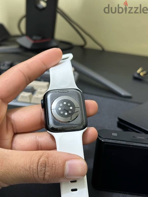 apple watch series 8 3