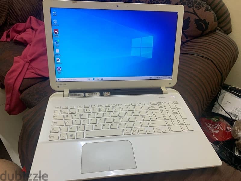 Toshiba laptop forsale good condition 2