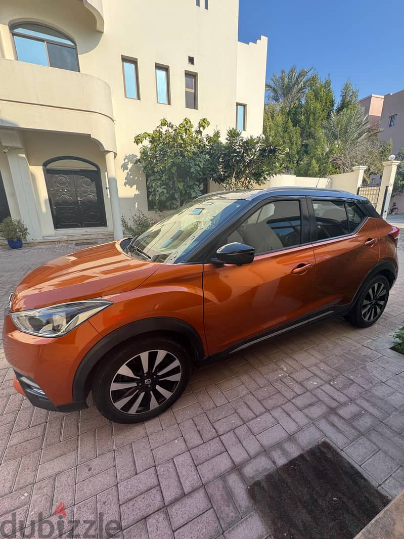 Nissan Kicks 2019 SR - Stylish, Reliable, and Well-Maintained 4