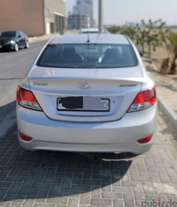 Hyundai Accent 2012 3