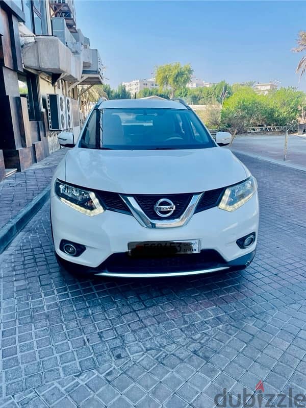 Nissan X-Trail 2015 model . 0