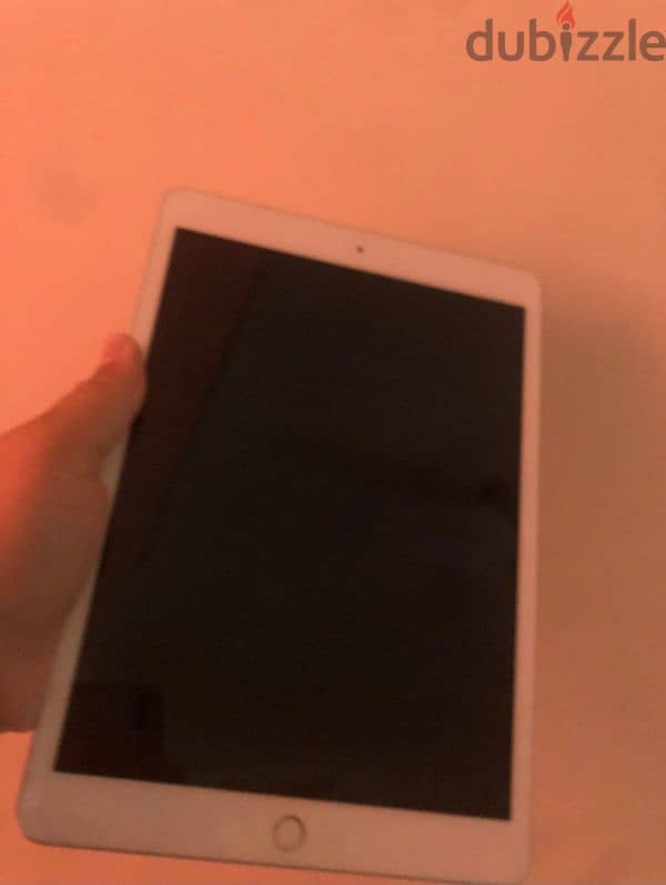 iPad 8 generation 32gb for sell 1