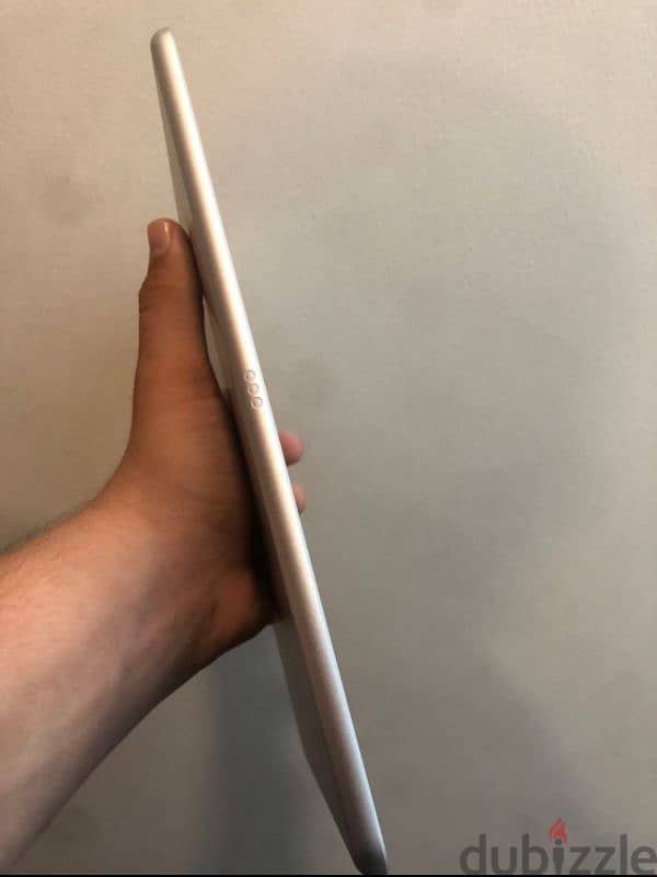 iPad 8 generation 32gb for sell 5