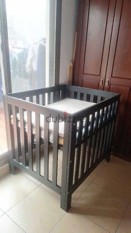 baby crib 20bd with matress 2