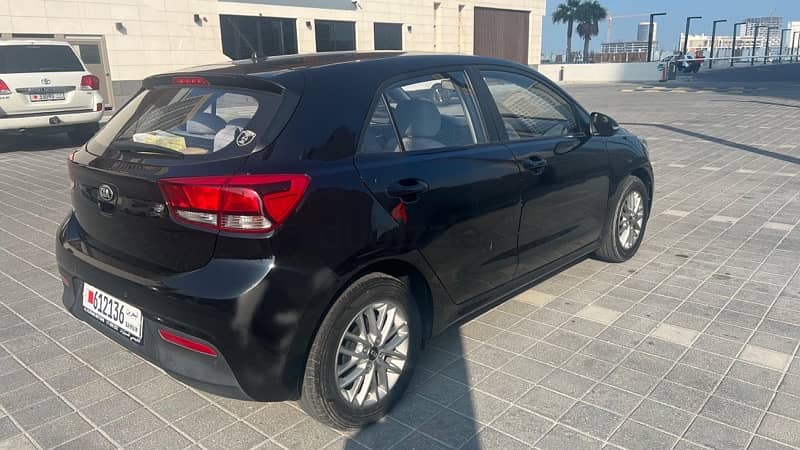 Kia Rio Hatchback 2018 - 1.4L - Full Option 2