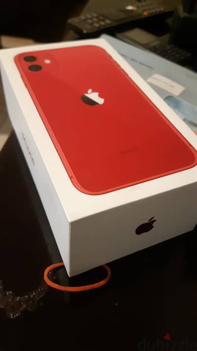 Apple - iPhone 11 -RED 64GB