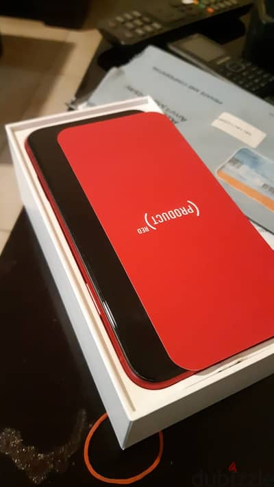 Apple - iPhone 11 -RED 64GB