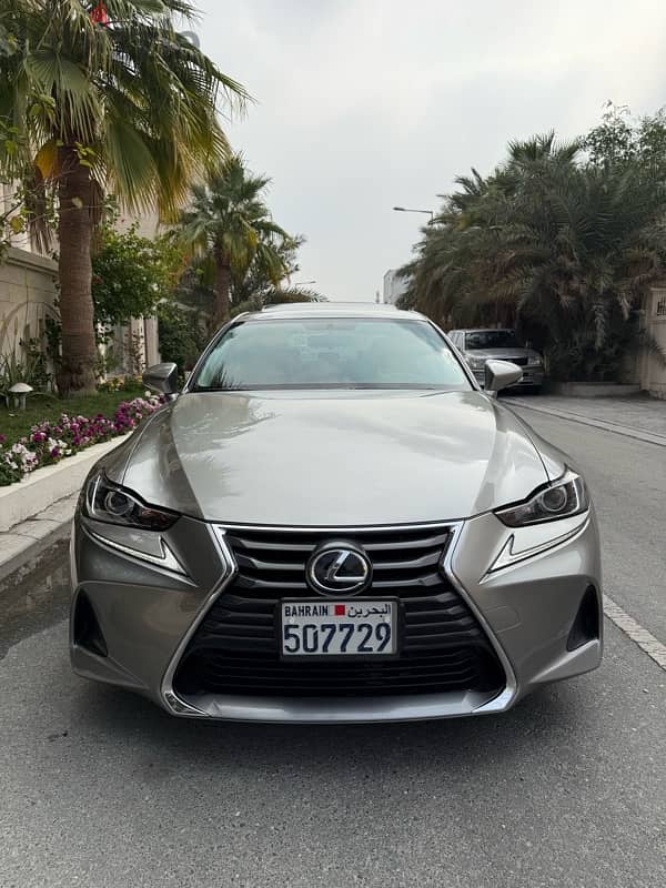 Lexus IS 300 2019 Bahrain agent 1