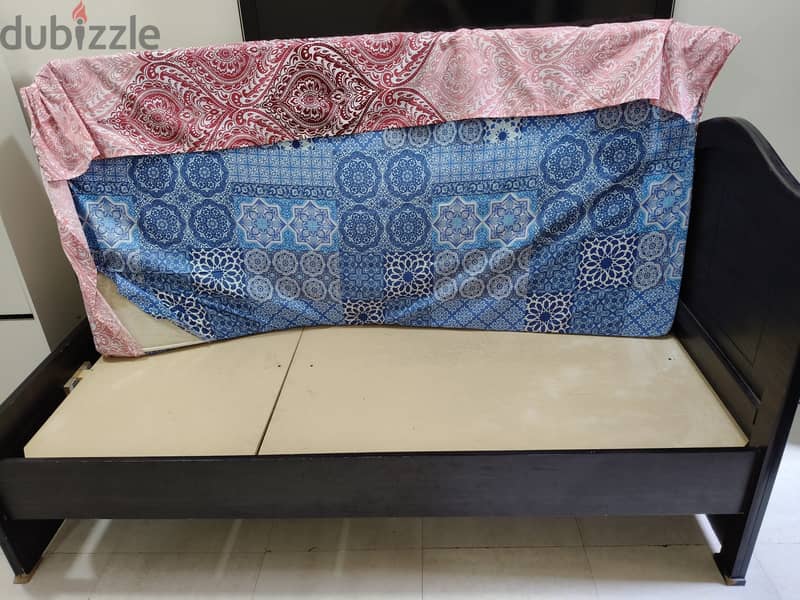 Single bed with mattress for sale 2