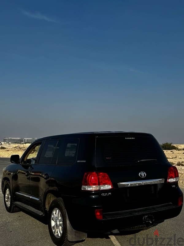 Toyota Land Cruiser VXR 2010 2