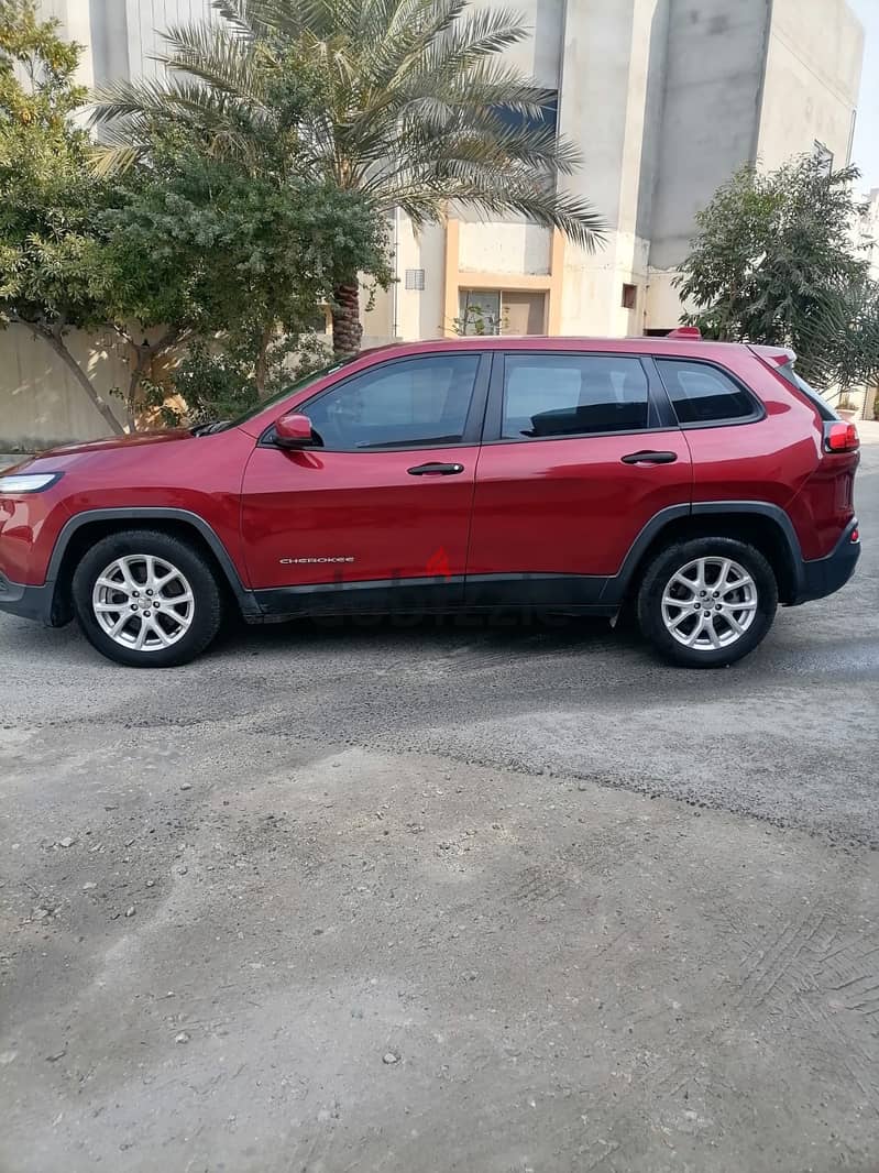 Jeep Cherokee 2015 0