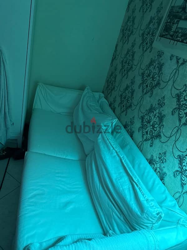 Sofa for sell - كنبة للبيع 0