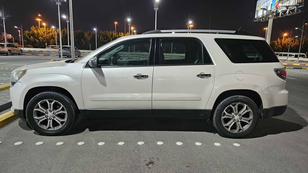 GMC Acadia 2013 8