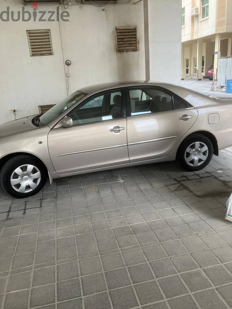 Toyota Camry 2004 4