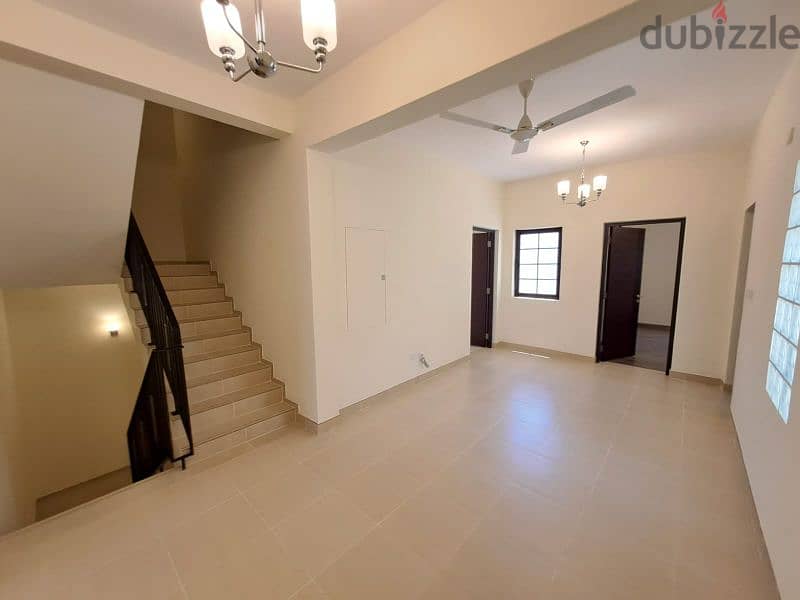 Villa for rent in Diyar Al Muharraq / Outdoor Garden 4