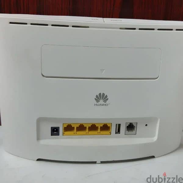 Huawei 4G+300mbps dual band wifi open line router free delivery 1