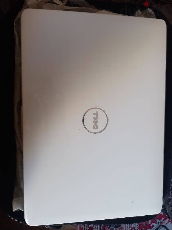 Dell laptop 0