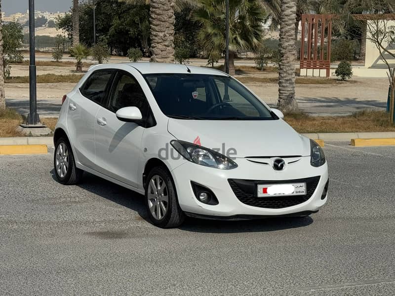 Mazda 2 2012 Hatchback 1