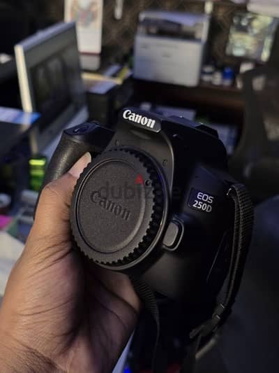 250 D canon