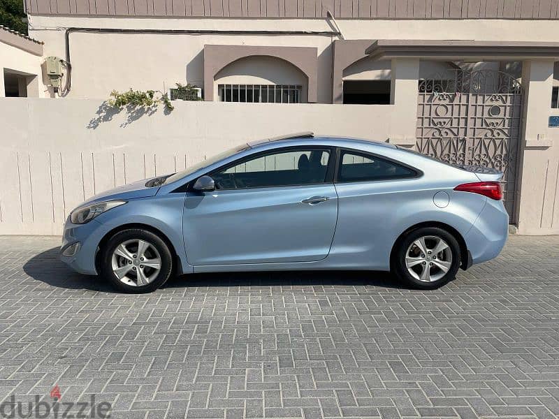 2013 model Hyundai Elantra 2