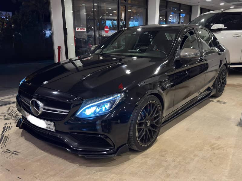 Mercedes-Benz C 63 AMG 2017 1