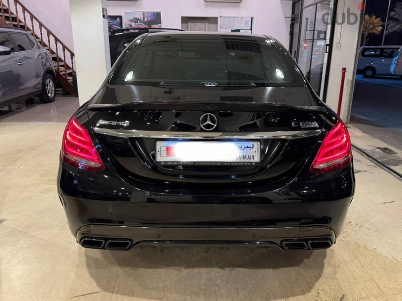 Mercedes-Benz C 63 AMG 2017 14