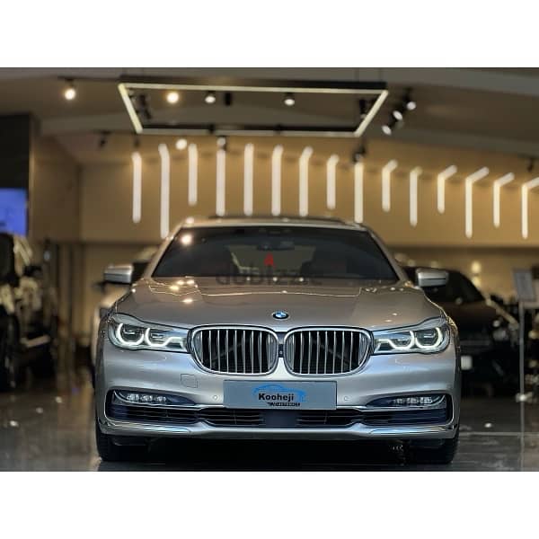 BMW 7-Series 2016 1