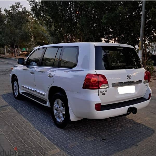 Toyota Land Cruiser 2014 3