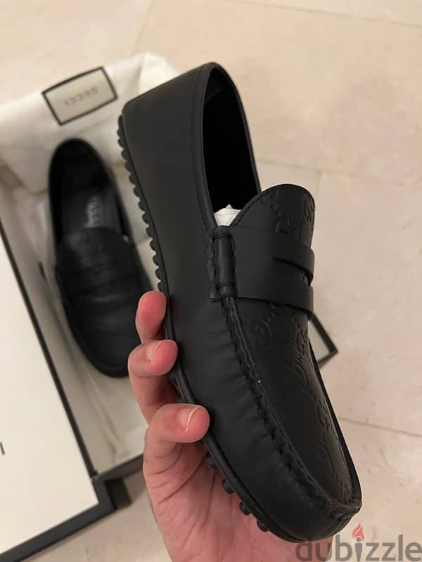 قوتشي مستعمل خفيف اسود  Gucci Shoes Black size 41 4