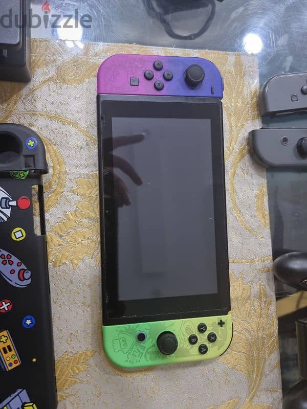 nintendo switch  with free stuff 2