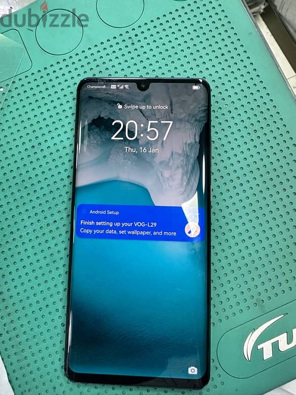 Huawei  p30 pro 8 ram 256 rom 2