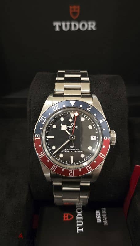 tudor black bay gmt 1