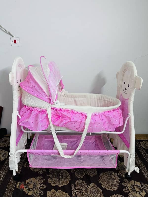 Brand New Baby Cradle With Swing, with Mosquito Net, Wheels With Lock 1