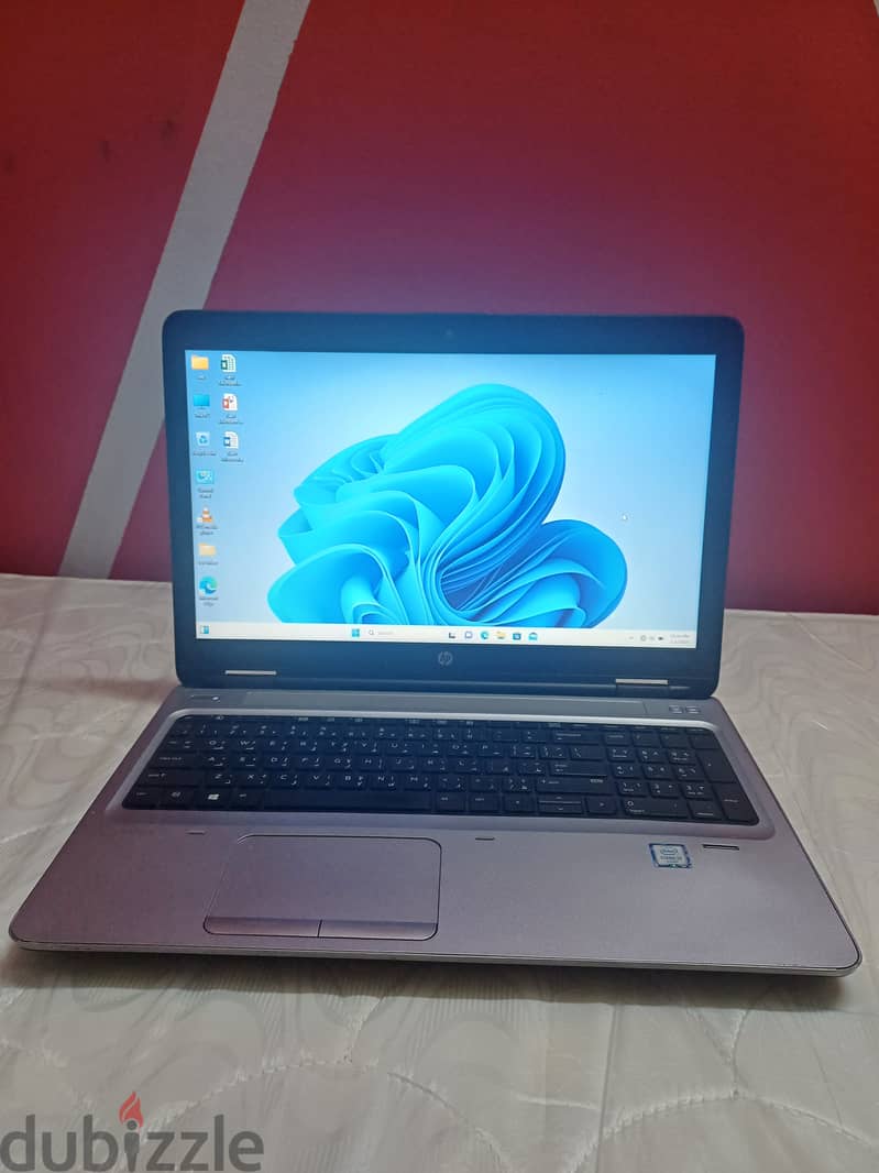 I am sale my laptop hp core i5 6th generation ram 8gb ssd 256 gb shar 3