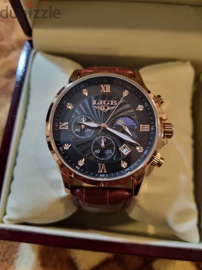 Lige Chronograph watch