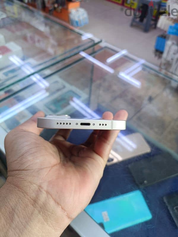 iPhone 14. White colour. 256GB Storage. 2