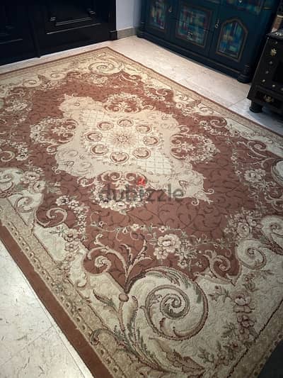 very good condition carpet