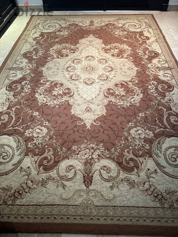 very good condition carpet 4