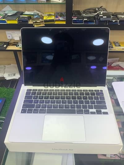 MacBook Air 2020 m1 256 gb