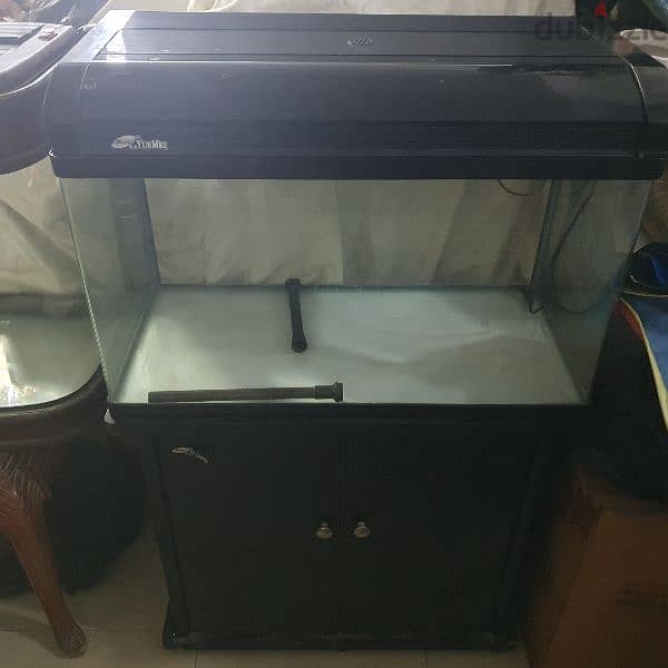 2 Aquariums for sale 0