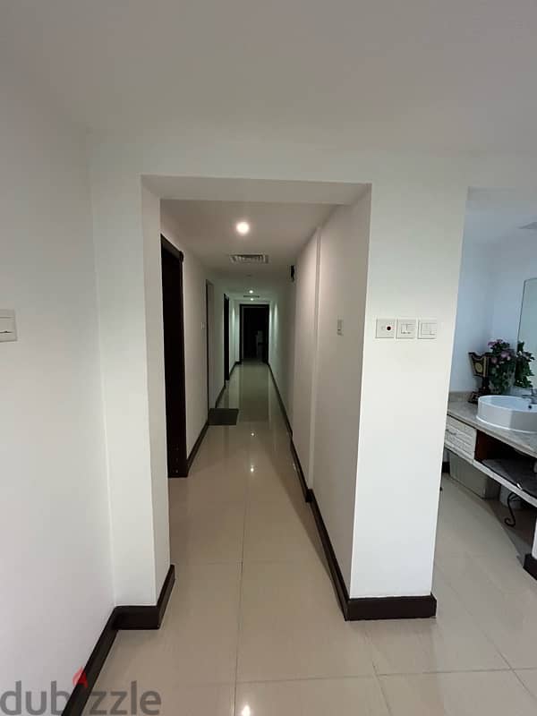 apartment for sale  للبيع شقه في امواج 4